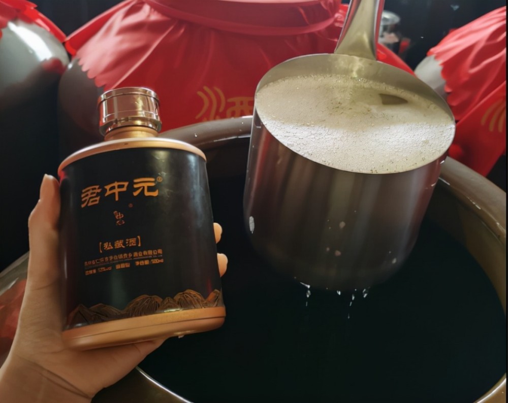 一百左右的白酒推荐(一百以内最顺口的白酒) 一百左右的白酒推荐(一百以内最顺口的白酒)