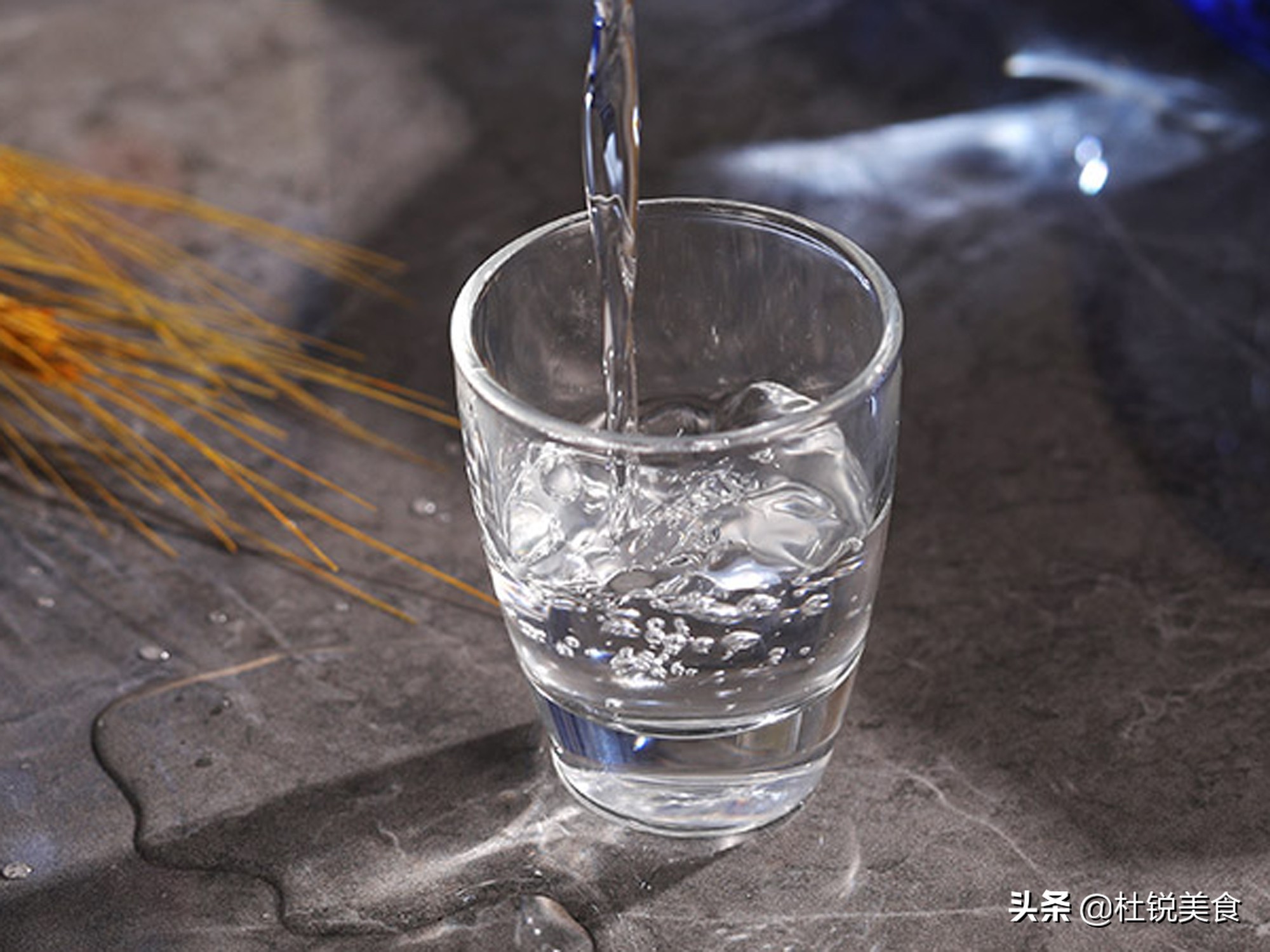 茅台酒43度和53度区别(53°茅台和43°茅台工艺异同及鉴定方法) 茅台酒43度和53度区别(53°茅台和43°茅台工艺异同及鉴定方法)