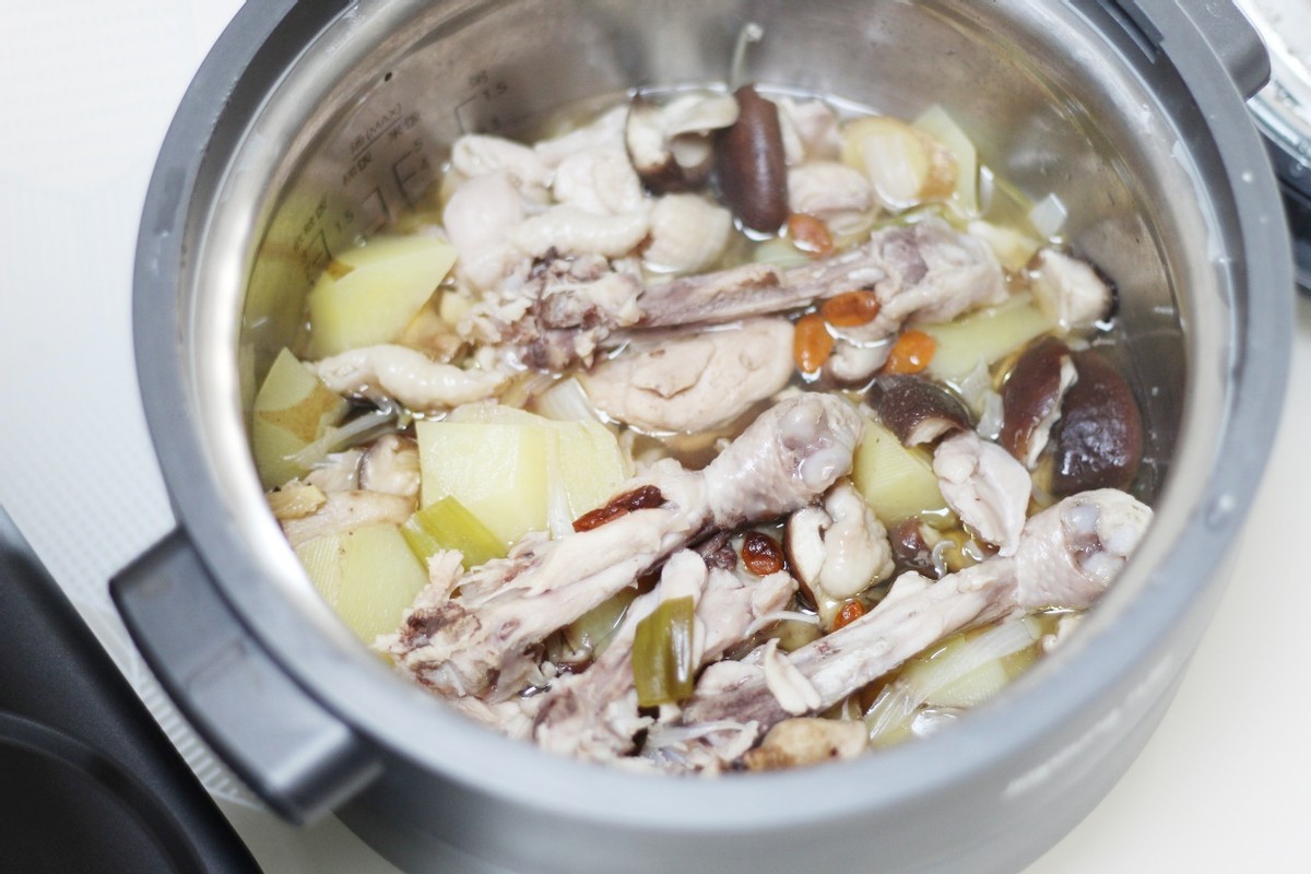 九阳蒸汽电饭煲怎么使用说明(九阳智能电饭煲使用说明) 九阳蒸汽电饭煲怎么使用说明(九阳智能电饭煲使用说明)