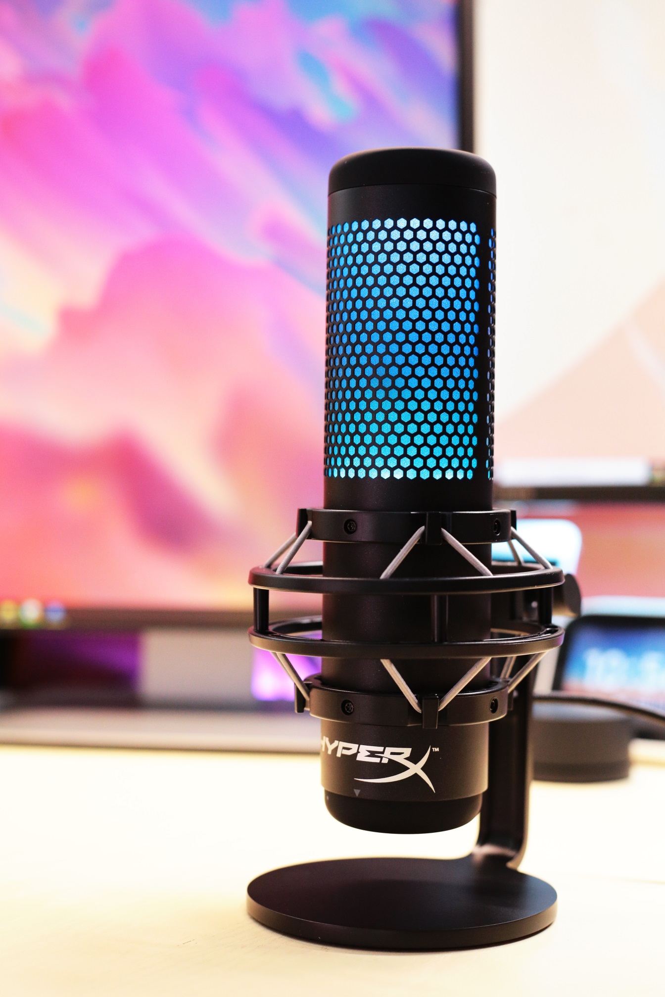 较好的无线麦克风什么牌子好?什么无线麦克风音质较好?全场最佳 HyperX 声浪S RGB专业麦克风 较好的无线麦克风什么牌子好?什么无线麦克风音质较好?全场最佳 HyperX 声浪S RGB专业麦克风