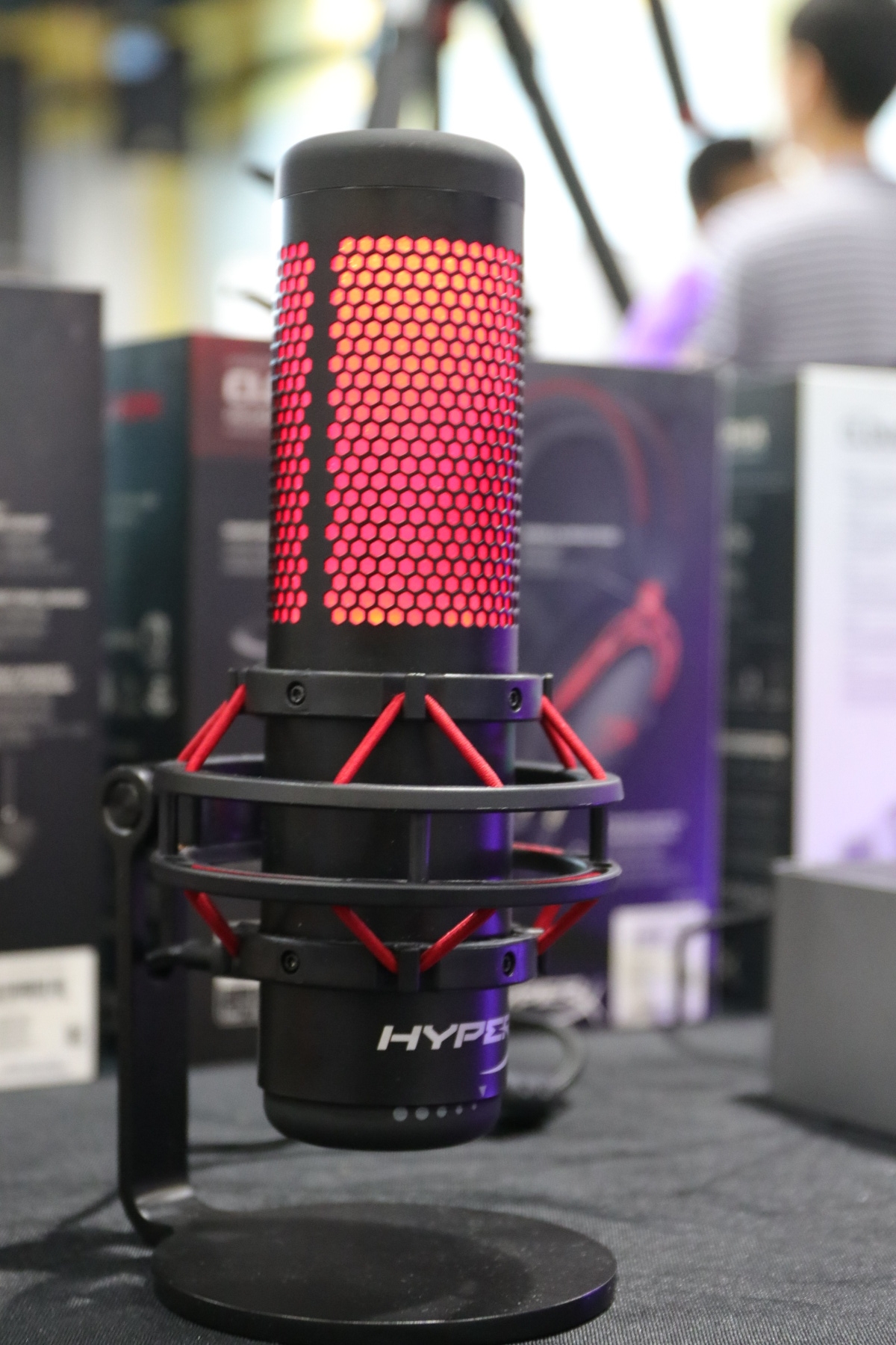较好的无线麦克风什么牌子好?什么无线麦克风音质较好?全场最佳 HyperX 声浪S RGB专业麦克风 较好的无线麦克风什么牌子好?什么无线麦克风音质较好?全场最佳 HyperX 声浪S RGB专业麦克风