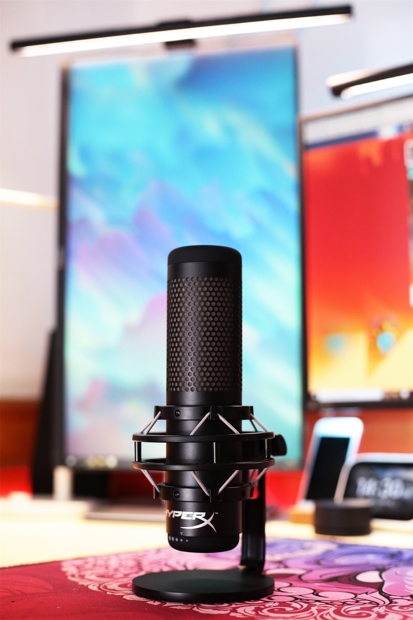 较好的无线麦克风什么牌子好?什么无线麦克风音质较好?全场最佳 HyperX 声浪S RGB专业麦克风 较好的无线麦克风什么牌子好?什么无线麦克风音质较好?全场最佳 HyperX 声浪S RGB专业麦克风