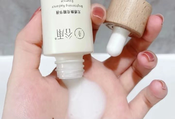 适合毛孔粗油皮的平价面霜(30多岁干皮适合平价的面霜) 适合毛孔粗油皮的平价面霜(30多岁干皮适合平价的面霜)