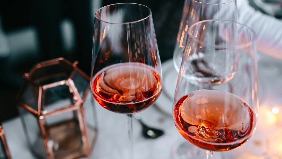关于红酒的知识与了解有哪些(喝红酒必须了解的6个常识) 关于红酒的知识与了解有哪些(喝红酒必须了解的6个常识)