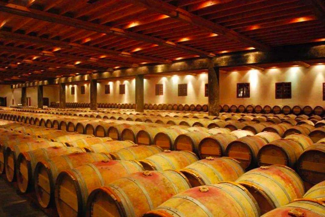 关于红酒的知识与了解有哪些(喝红酒必须了解的6个常识) 关于红酒的知识与了解有哪些(喝红酒必须了解的6个常识)