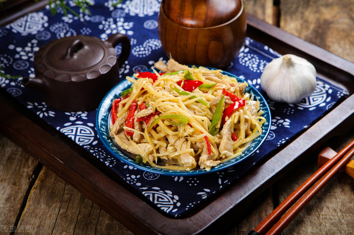 大厨如何进行烹饪的呢（烹饪常识和使用技巧）