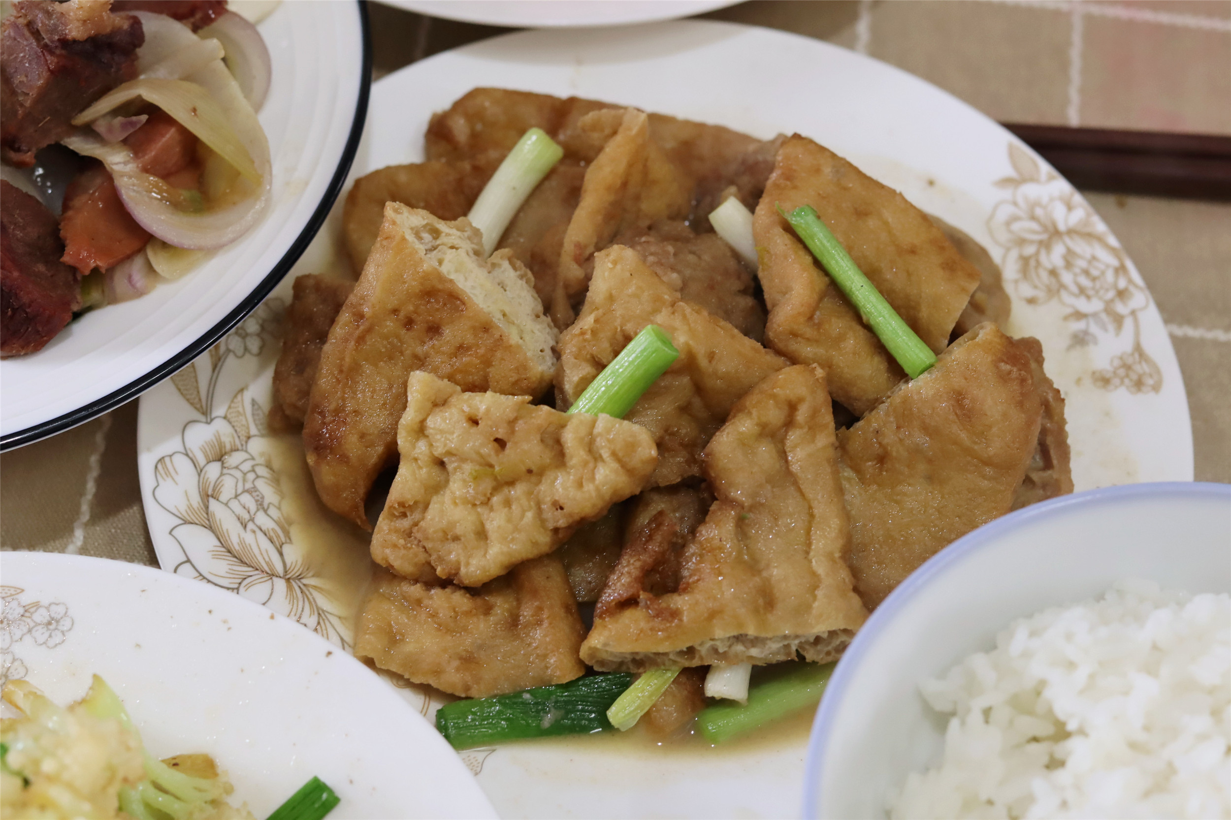 请同事来家里吃饭做什么菜(这些菜好吃又比较用心) 请同事来家里吃饭做什么菜(这些菜好吃又比较用心)