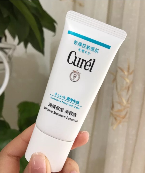 皮肤修复精华哪个品牌比较好(人气超高的5款修复精华) 皮肤修复精华哪个品牌比较好(人气超高的5款修复精华)