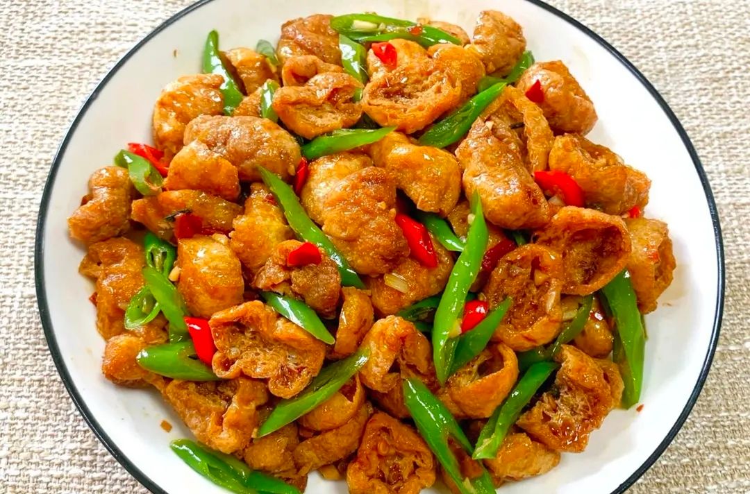 简单易做好吃 的家常小炒(天天吃也不腻) 简单易做好吃 的家常小炒(天天吃也不腻)