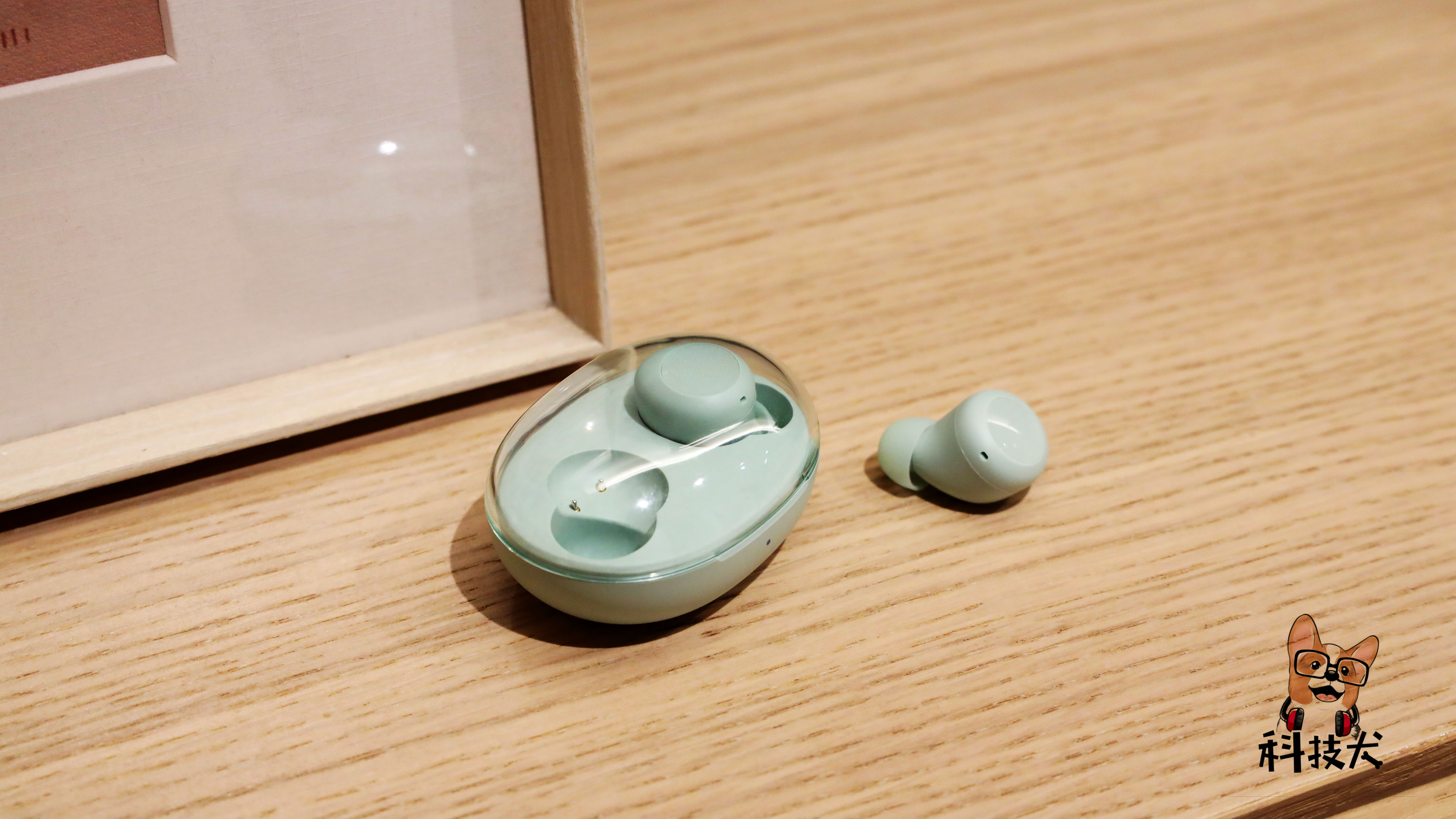 蓝牙耳机十大品牌排名榜10强(高颜值蓝牙耳机推荐) 蓝牙耳机十大品牌排名榜10强(高颜值蓝牙耳机推荐)