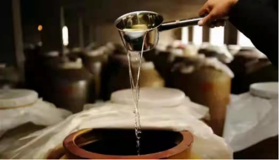 为什么喝完酒会头疼口干怎么回事(喝完酒会头疼口干是酒的原因哦) 为什么喝完酒会头疼口干怎么回事(喝完酒会头疼口干是酒的原因哦)