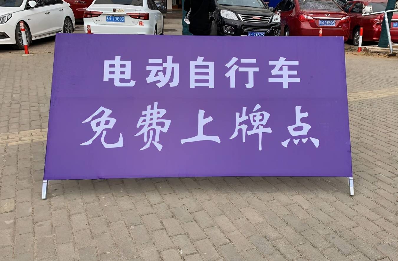 7号5号手机电池是多少伏几伏电池 电动车干电池一般是多少伏作为一种新型交通工具 7号5号手机电池是多少伏几伏电池 电动车干电池一般是多少伏作为一种新型交通工具