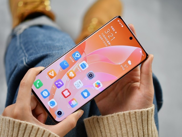 高通骁龙778G手机多少钱 最低仅需1399元 高通骁龙778G手机多少钱 最低仅需1399元