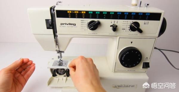 迷你缝纫机多少钱一台 迷你缝纫机不吃线是怎么回事？