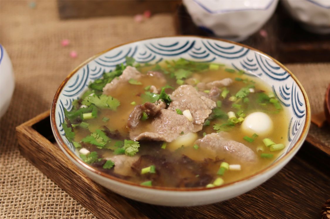 中老年人应该适合多吃哪些类食物(老年人应该多吃这些蛋白质高的食物) 中老年人应该适合多吃哪些类食物(老年人应该多吃这些蛋白质高的食物)