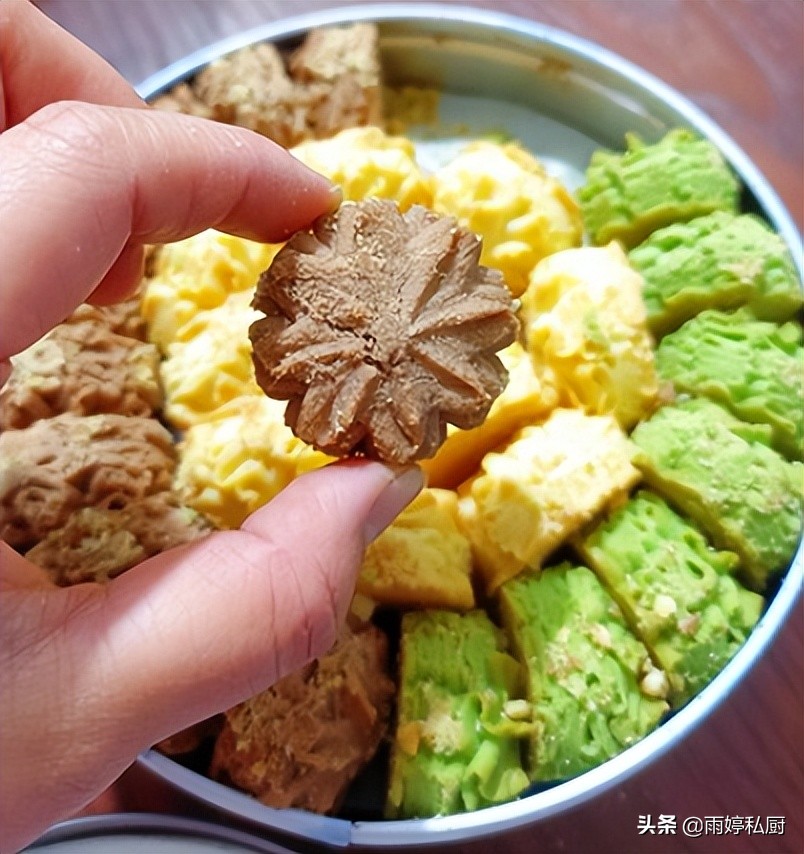 超市零食推荐吃货必备(在超市必买好吃的零食) 超市零食推荐吃货必备(在超市必买好吃的零食)