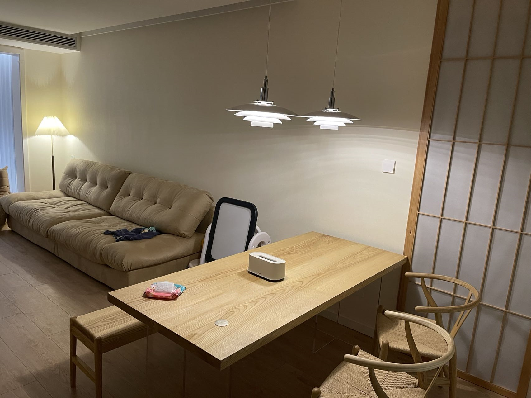 如何去选购餐桌(家用餐桌买什么样的好) 如何去选购餐桌(家用餐桌买什么样的好)