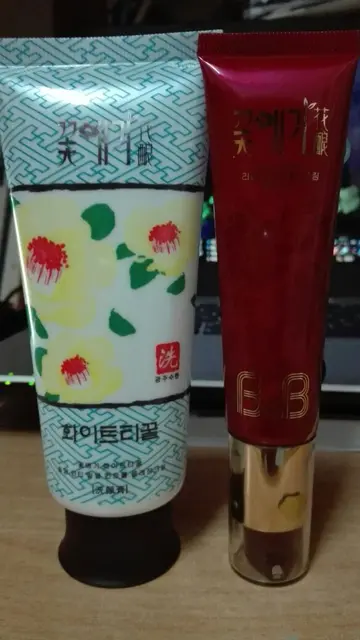 用bb霜好吗 BB霜效果？不会化妆用bb霜好还是用cc霜？