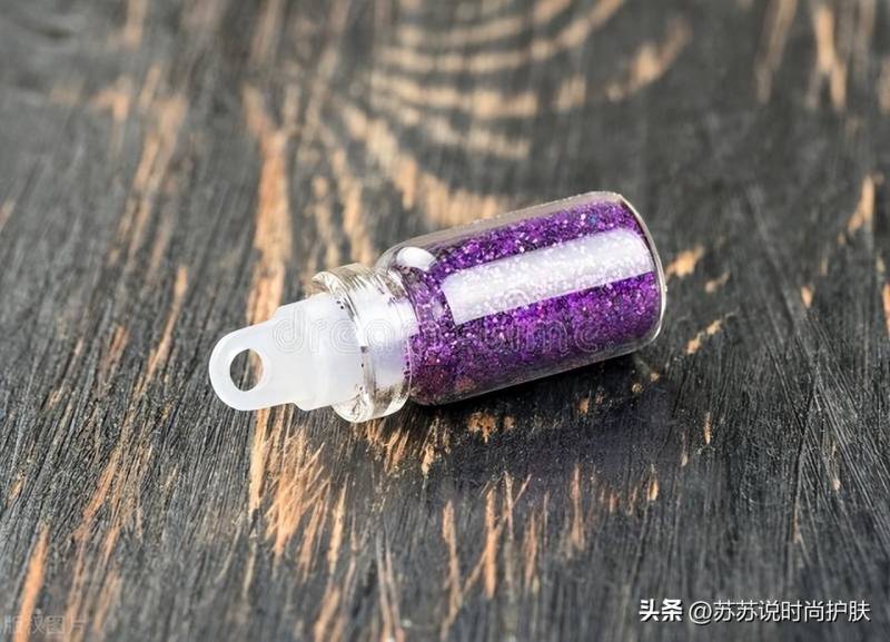 自然堂小紫瓶眼霜效果好吗？自然堂小紫瓶眼霜怎么样？